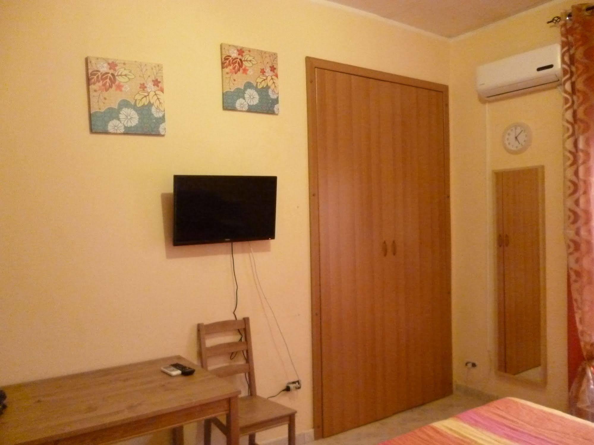 Vesta-Apartments Катания Экстерьер фото